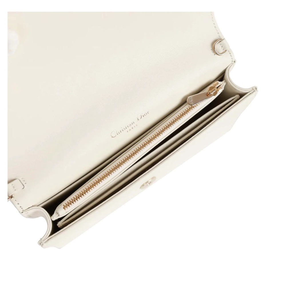 Christian Dior Lady Dior Pouch Latte Lambskin silver Hardware - Picture 6 of 7